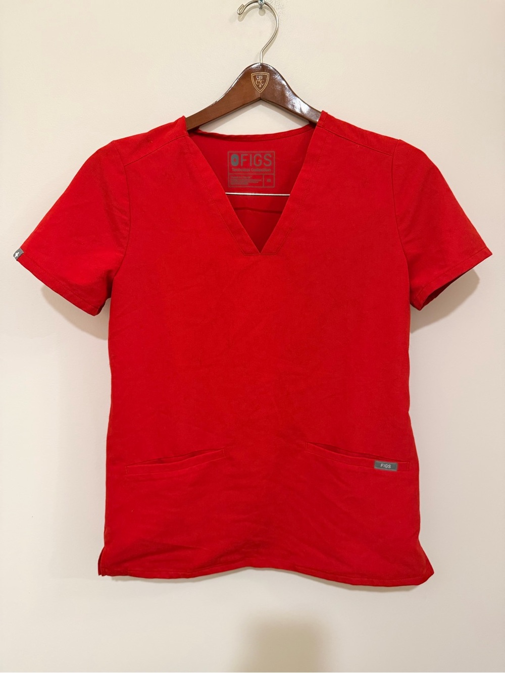 FIGS Women's Short Sleeve V-Neck Top in Red XS S